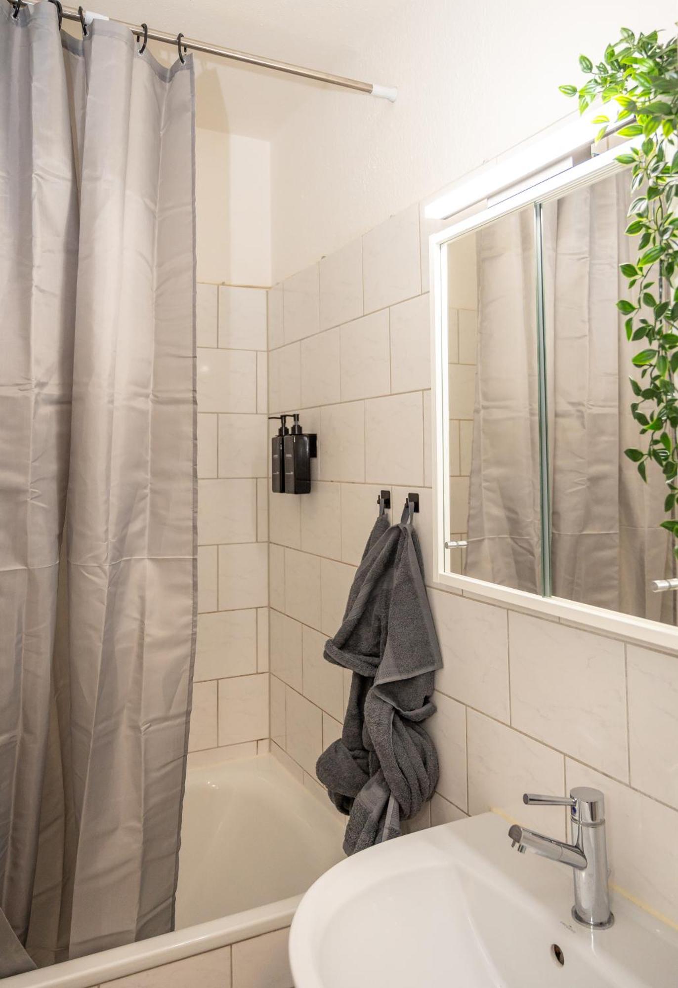 Stilvolles Apartment Im Essener Stadtkern Экстерьер фото